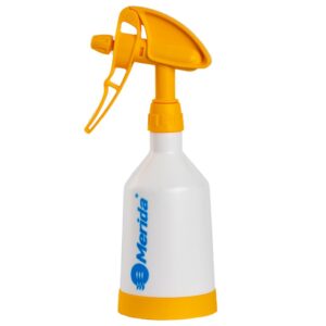 Butelka MERIDA 360° ze spryskiwaczem dwustronnym żółta 0,5 l wyskalowana